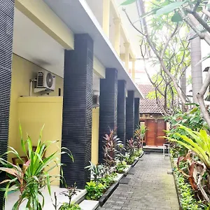 Kupukupu39 , Kuta Lombok Indonésie