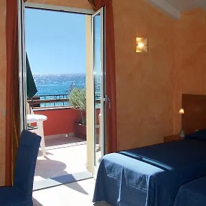 bb-acqua-di-mare.hotelitalianriviera.com/